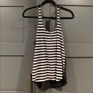 Lululemon Striped Loose Fit Strappy Back Tank sz6